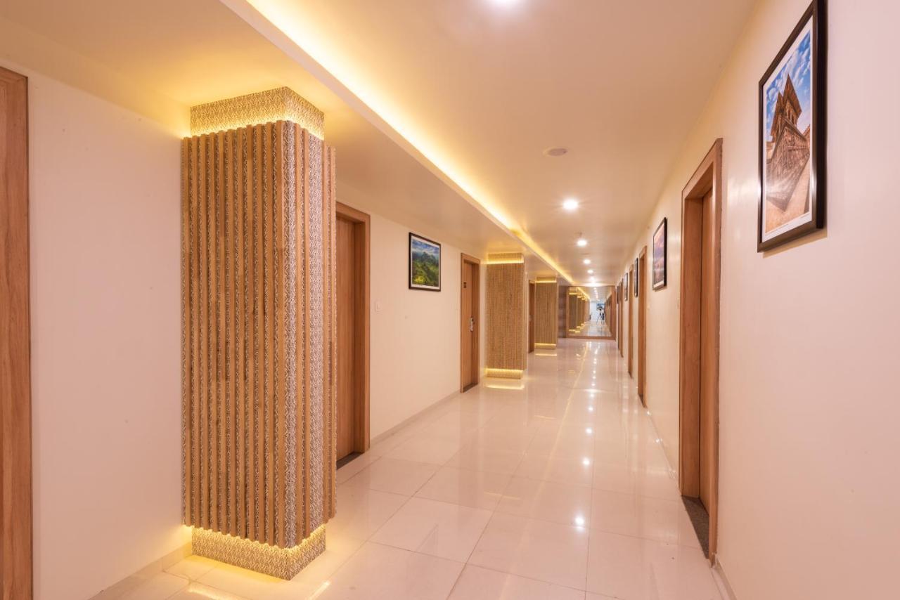 Hotel Drishti,Bhopal Eksteriør billede